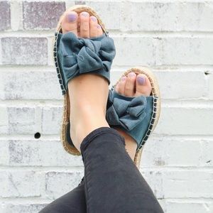 Denim bow sandals